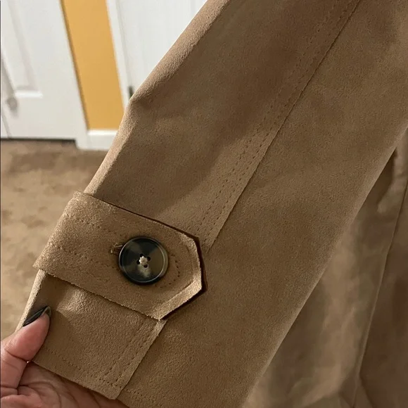 Classic Suede Tan Trench Coat for Women Size Medium - Picture 7 of 11